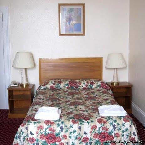 The Highcliffe Hotel Клівдон Екстер'єр фото